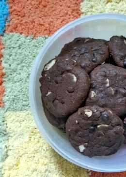 Chocochips & Almond Cookies