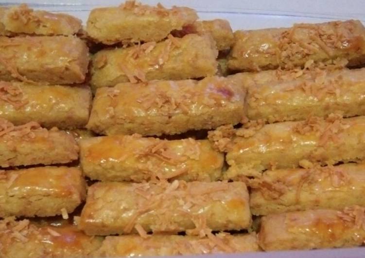  Resep  Crispy Kraft Kaastengel bu  Fatmah  oleh Maria Dessy 