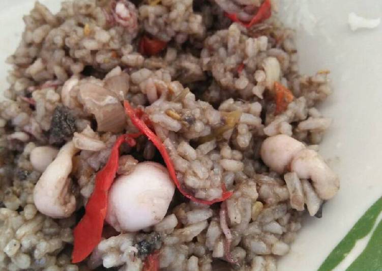 resep masakan Nasi Goreng Cumi Hitam