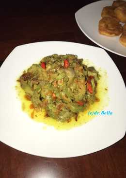 Tumis Pare Rebon Yummyyy.