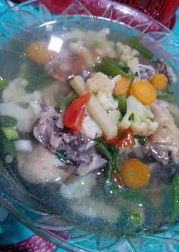 Sop Tulang Ayam Bening Simpel(Tapi Tetep Yummyyy..)