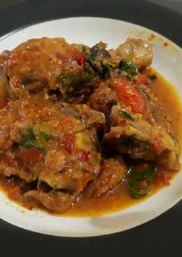 Ayam Rica Rica Daun Kemangi