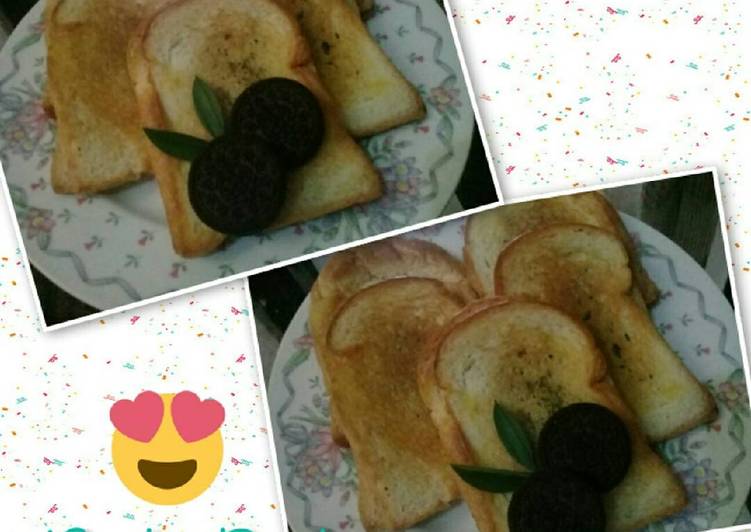 gambar untuk resep makanan Roti Bakar isi coklat keju