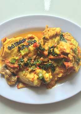 Ayam Woku (khas Sulawesi Utara)