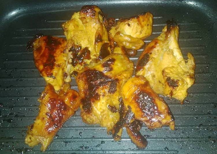 Resep Ayam bakar bacem praktis?? Oleh Mirna Adhieyani