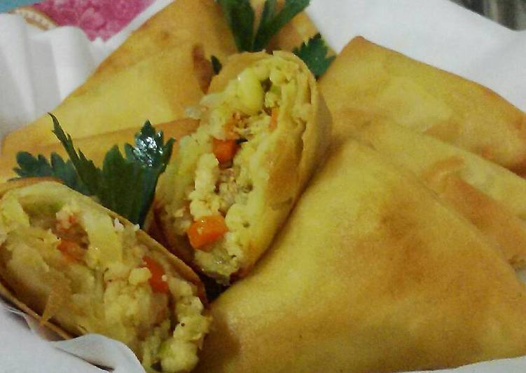 resep lengkap untuk Samosa Ayam Kari Wortel