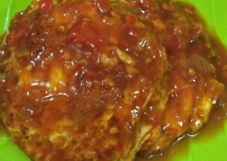 Resep Telor ceplok pedas manis Kiriman dari Rosalia M. Putri