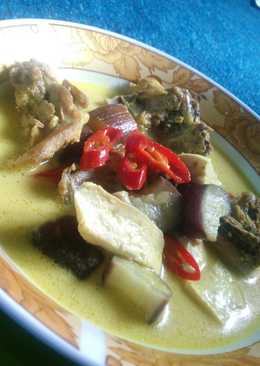 Ayam kuah santan