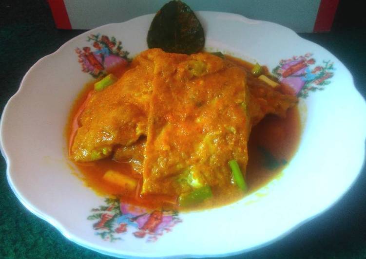 resep Gulai telur dadar (tanpa santan)