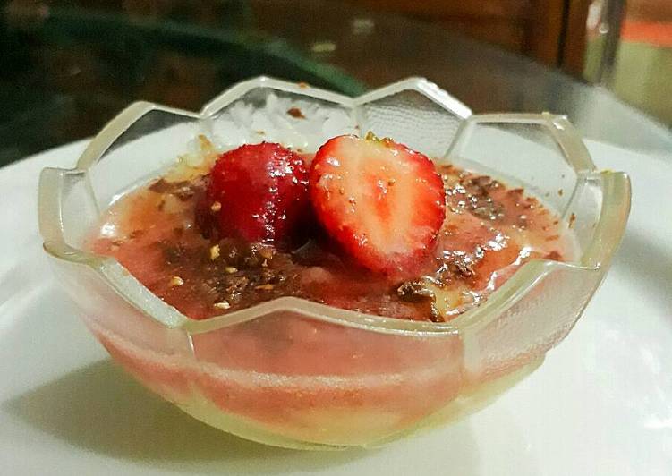 resep makanan Cheesecake Saus Stroberi