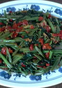 Latuih Lalidi Balado (Tumis Kangkung) Balado Khas Padang