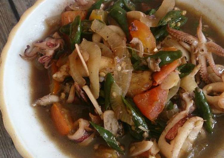 resep masakan Tumis Cumi Cabe Hijau