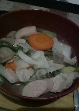 Sayur sop sosis dan bakso sapi ala D'Kost