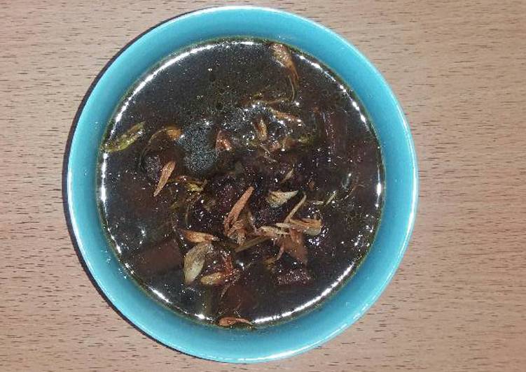 bahan dan cara membuat Rawon Daging,Balungan + Manisa