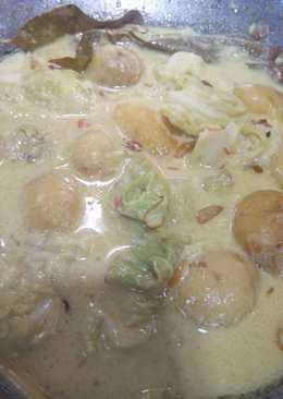 Semur kuning Kentang kubis