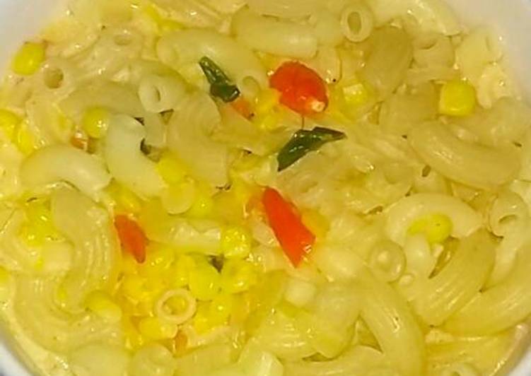 gambar untuk resep makanan Sup Krim Macaroni Jagung dengan Mash Potato