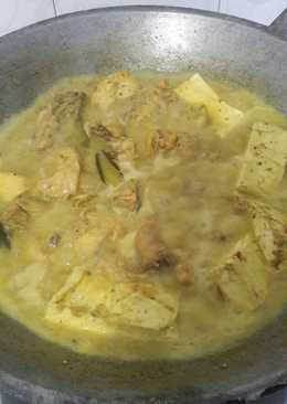 Ayam ungkep santan