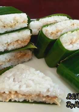 LEMPER AYAM (Indonesian traditional savory snacks)