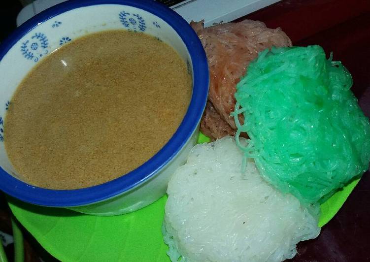 gambar untuk cara membuat Putu bihun