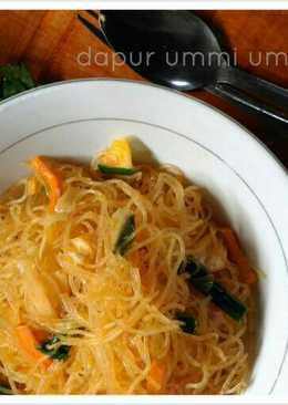 Bihun goreng isi sayuran