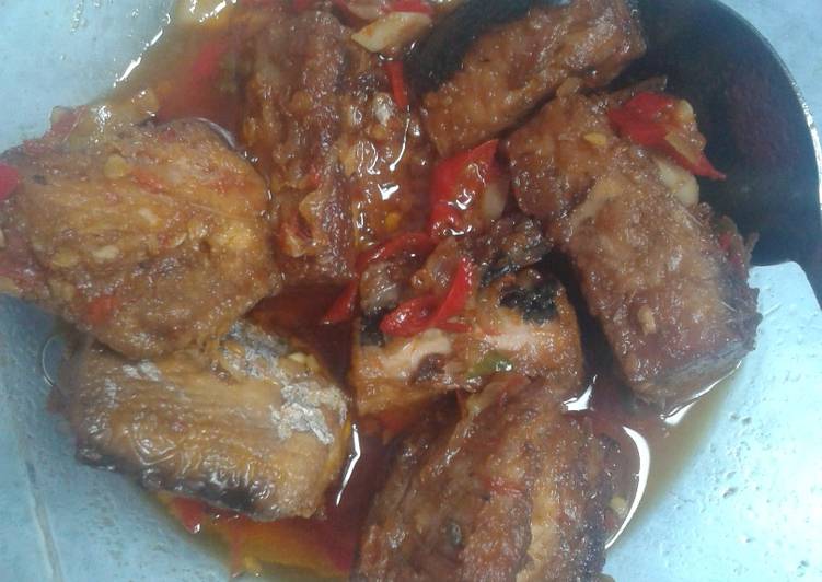 resep Tuna goreng filet pedas