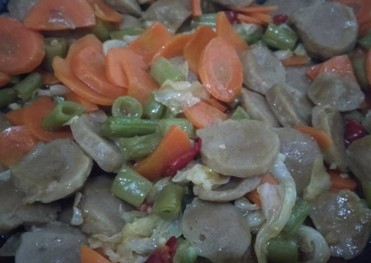  Resep Tumis sayur bakso oleh Geslin Ardhana Riswari 