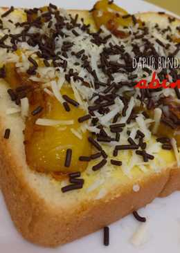 Roti isi pisang keju misis