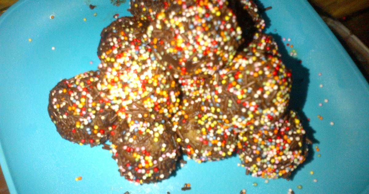 Resep cake bola coklat Resep cake bola coklat