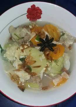 Sop tetelan sapi berempah(menu anak)