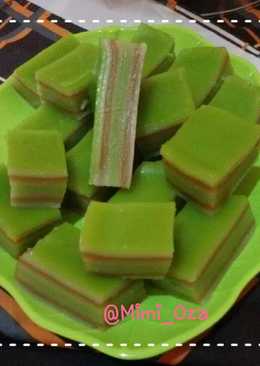 Kue lapis coklat pandan