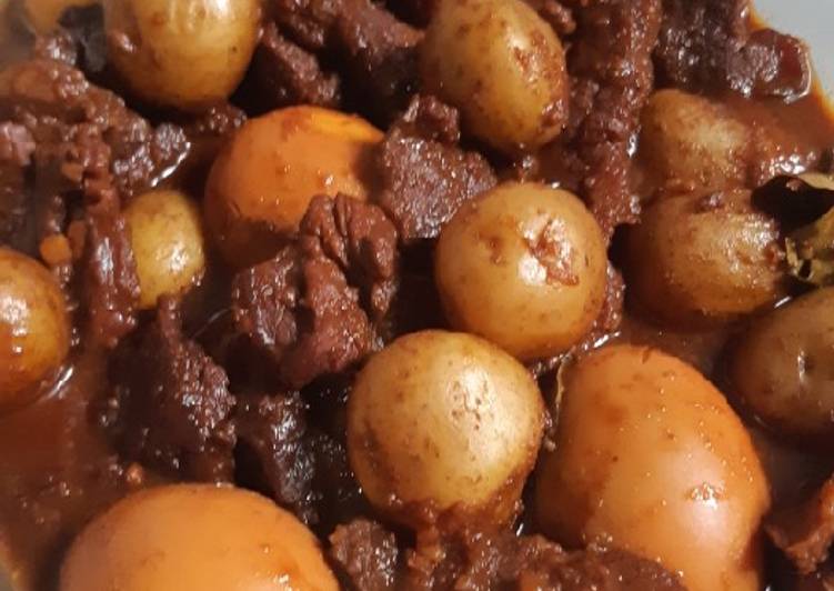 resep makanan Semur daging telur