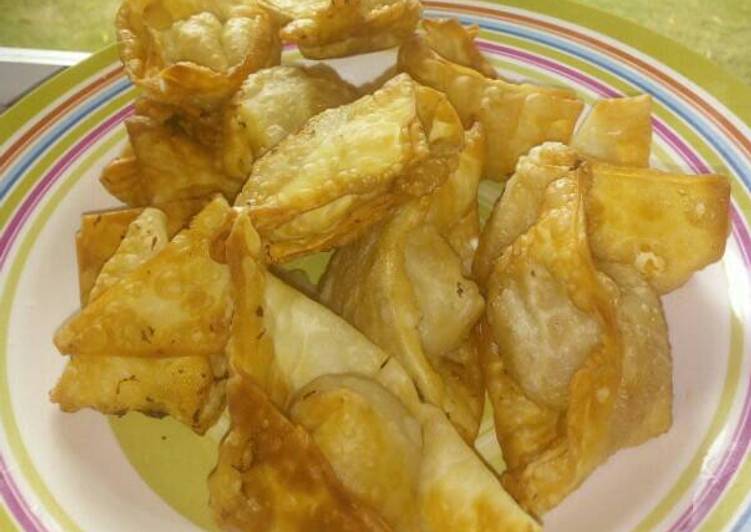 resep lengkap untuk Pangsit goreng fantasi cemilan anak-anak