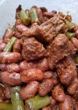 Asem Pedes Daging Kacang Merah