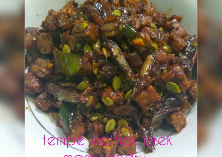 bahan dan cara membuat Orek tempe,klothok,petai china