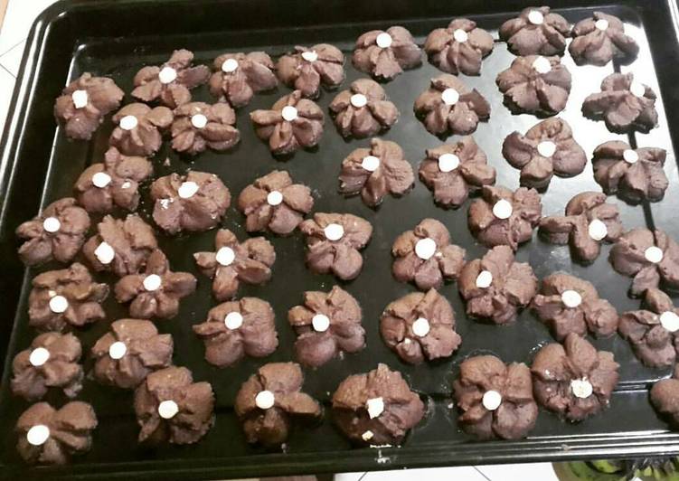 resep masakan Cookies Bunga Coklat