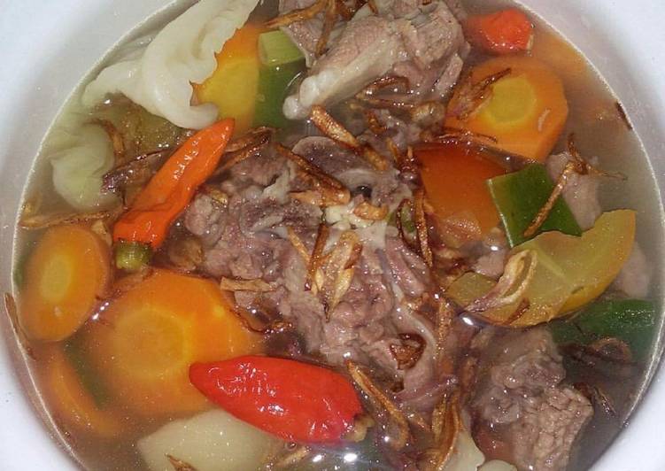 resep lengkap untuk Sup iga, buntut & daging kambing nggak prengus ??