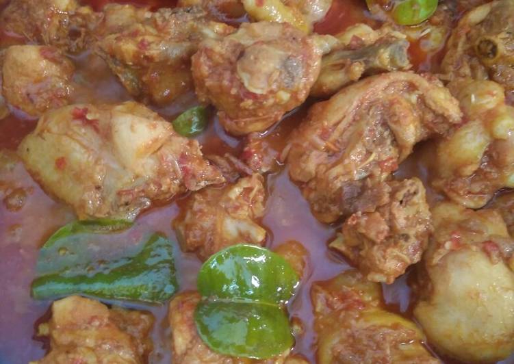 resep lengkap untuk Ayam ungkep