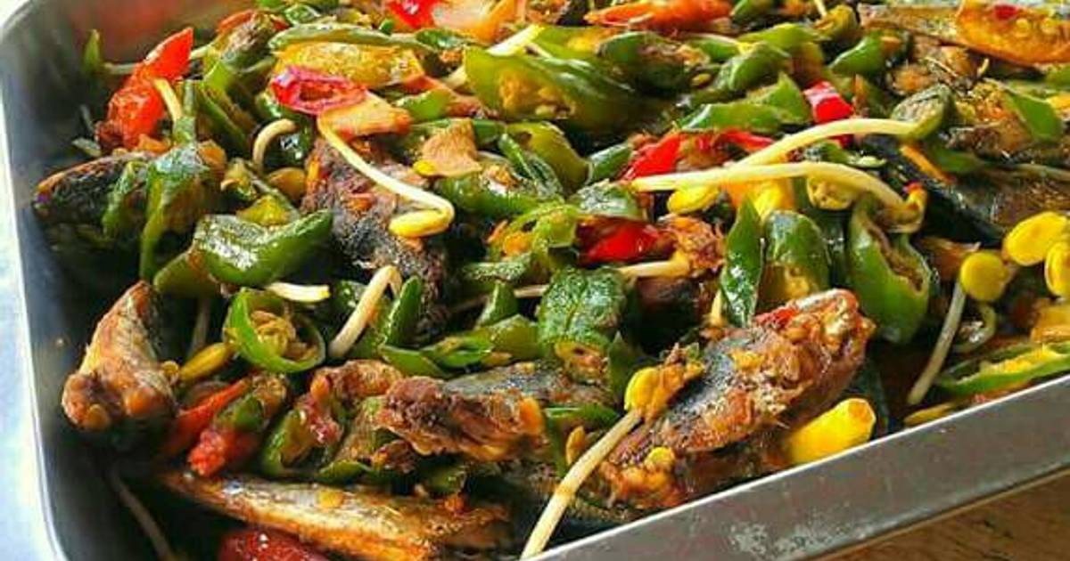 Resep Oseng oseng ikan  asin  BeJo caBe iJo oleh Elin 