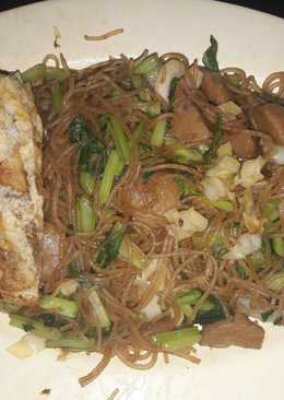 Mie sohun sayur telur dadar