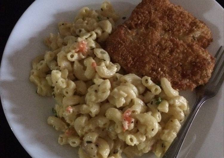 cara membuat Mac and Cheese with Fried Dory