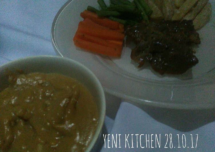 resep makanan Beef steak with brown sauce simple