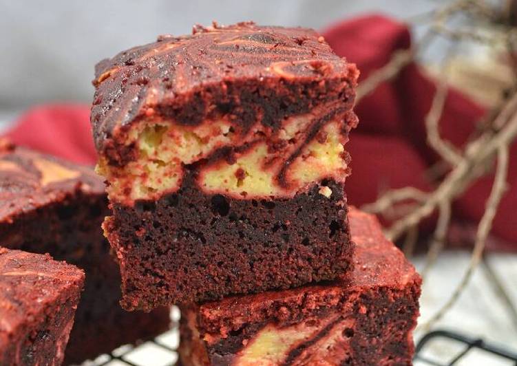 resep masakan Red Velvet Cheese Brownies