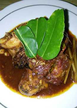 Ayam semur bali