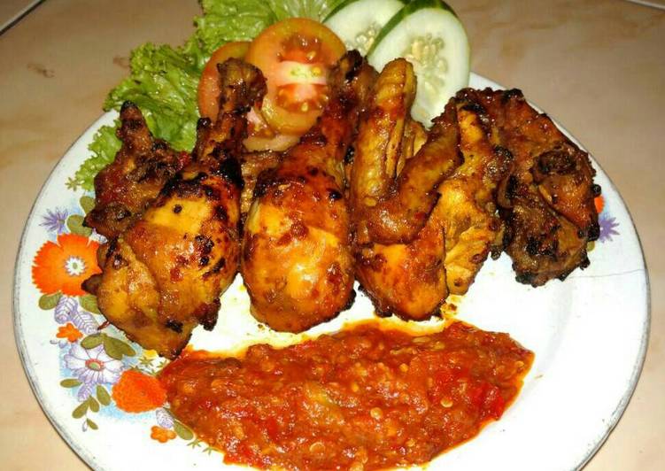 resep Ayam Bakar bumbu rujak