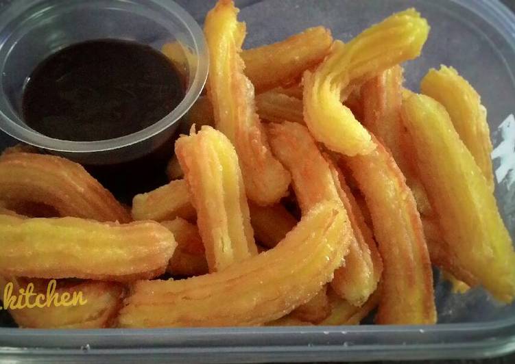 gambar untuk resep Churros Colek Coklat