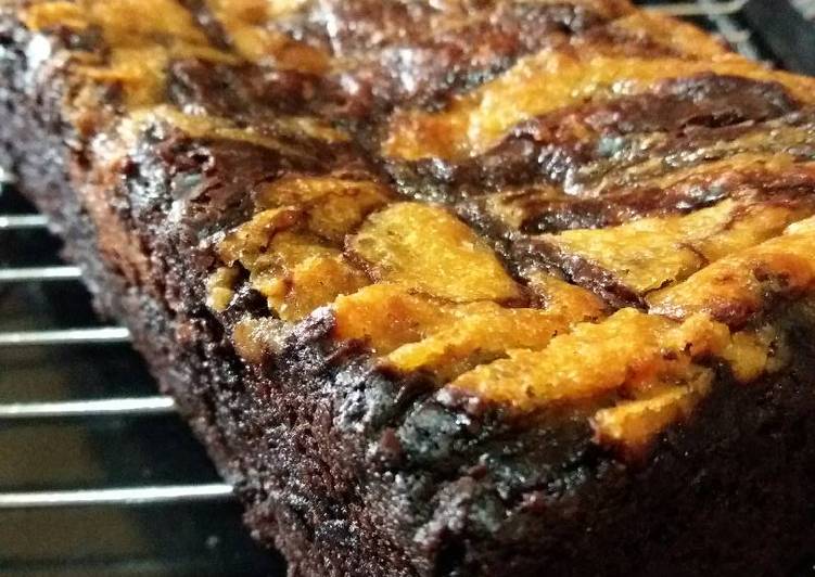 gambar untuk resep Cream Cheese Marble Brownies