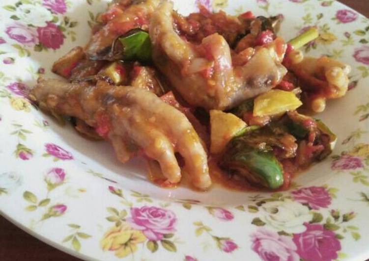 resep Ceker ayam rica rica dengan kentang dan terong