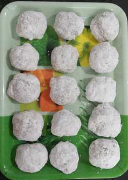 Mochi isi kacang tanah