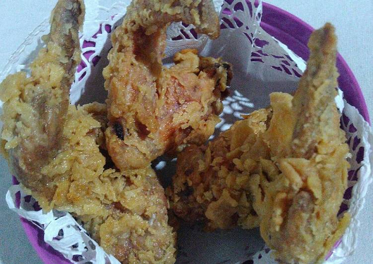 bahan dan cara membuat Sayap Ayam Goreng Krispy