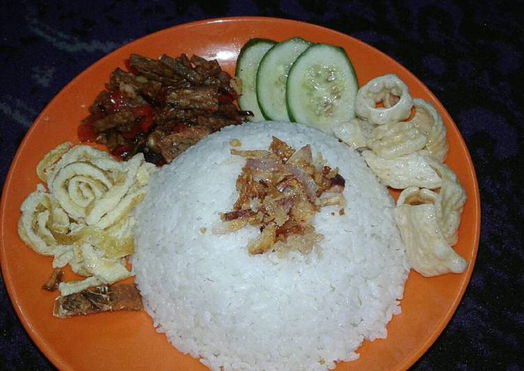 resep makanan Nasi Uduk Rice Cooker
